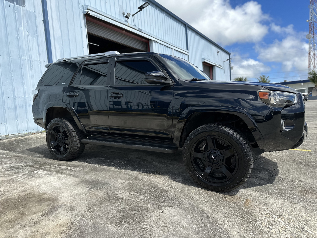 2016 Toyota 4Runner Sr5 20231120 Preview 02